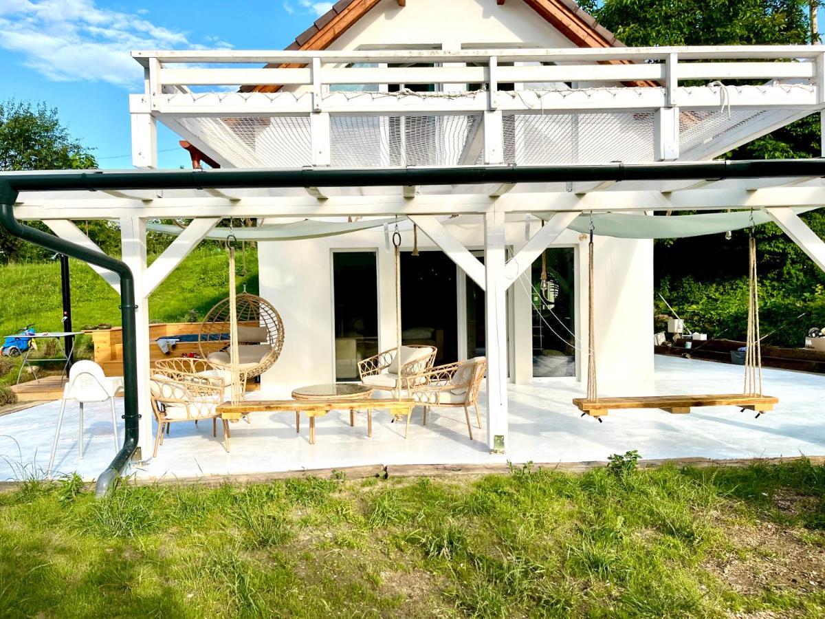 Bohemian Eco Lodge At Lake Balaton Kisapati Luaran gambar